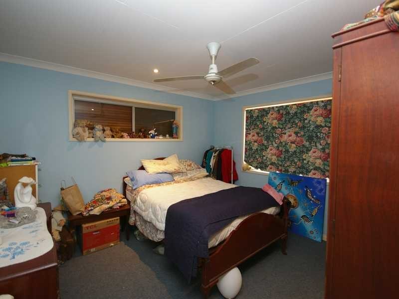7 Phillip Street, Beachmere QLD 4510