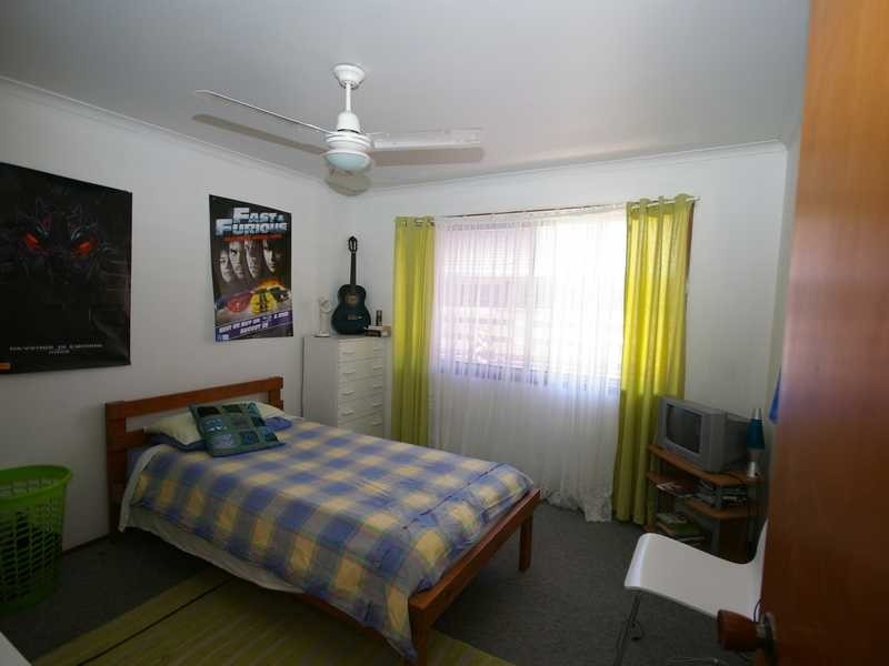 22 Egan Avenue, Beachmere QLD 4510