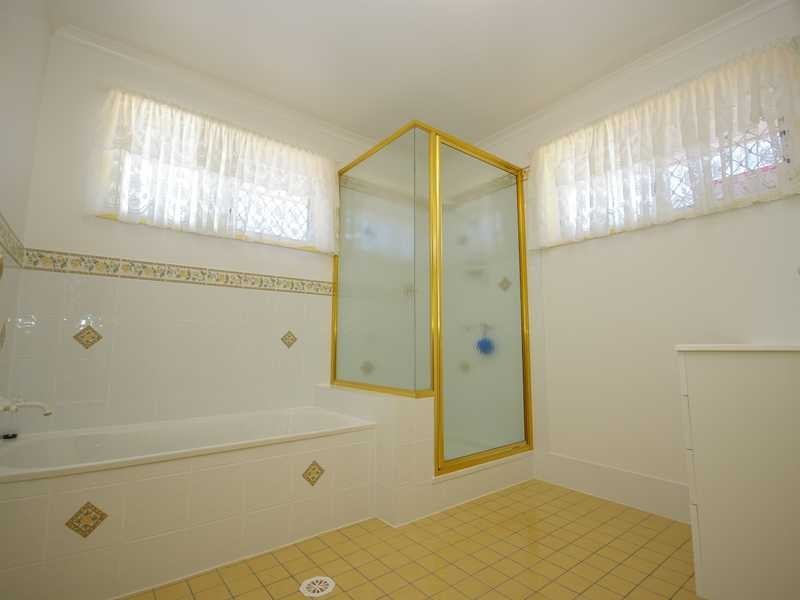 45 Columbia Drive, Beachmere QLD 4510