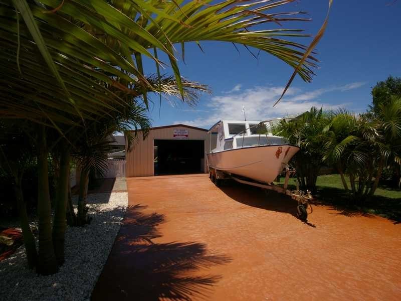 45 Columbia Drive, Beachmere QLD 4510