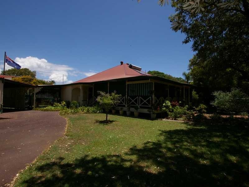 6 Elizabeth Street, Beachmere QLD 4510