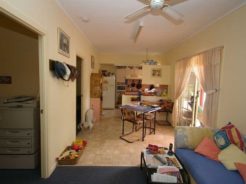 6 Elizabeth Street, Beachmere QLD 4510