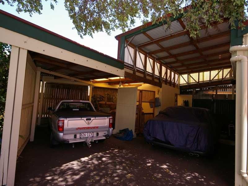 6 Elizabeth Street, Beachmere QLD 4510