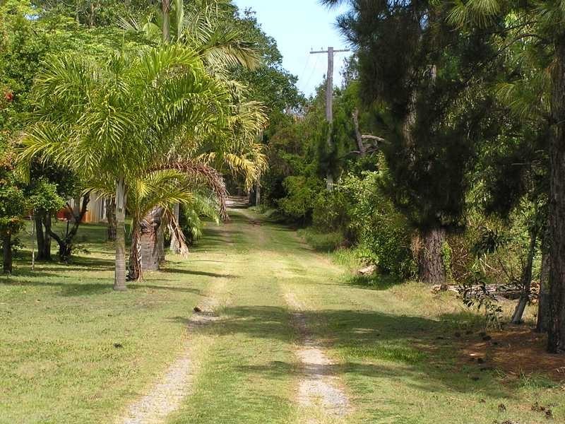 4A Beachmere Road, Beachmere QLD 4510