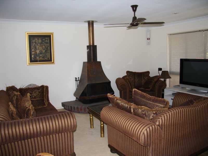 149 Bishop Road, Beachmere QLD 4510