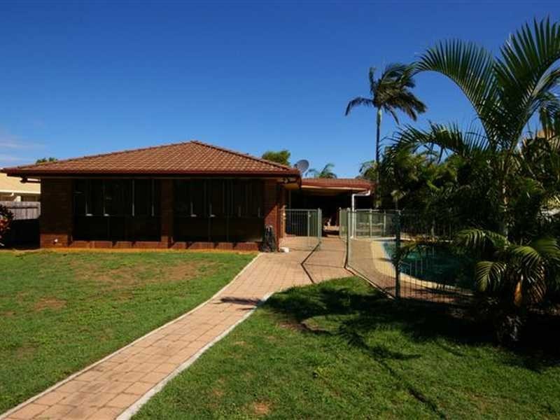 3 Carl Court, Banksia Beach QLD 4507