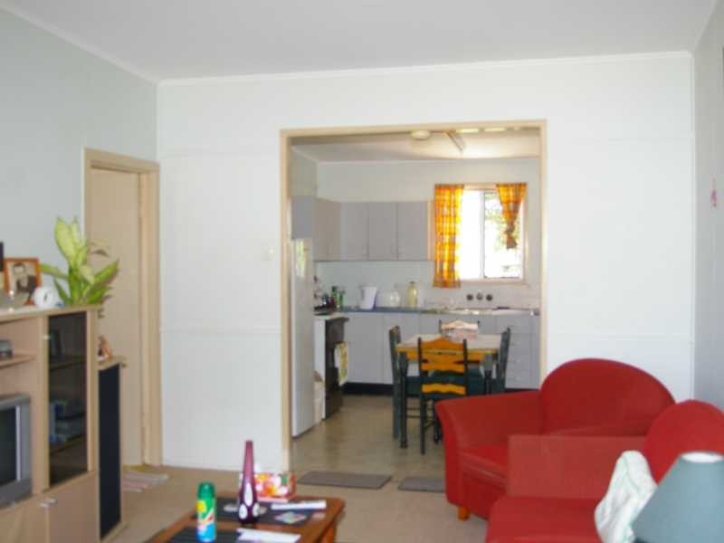 6 Lalroy Street, Beachmere QLD 4510