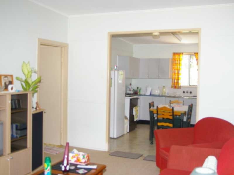 6 Lalroy Street, Beachmere QLD 4510