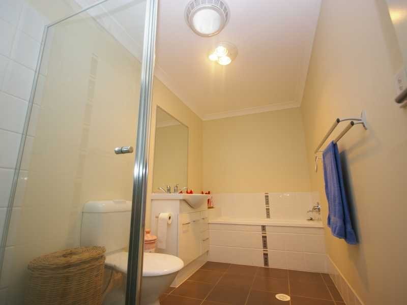 Unit 2/17 Kennedy Street, Caboolture QLD 4510