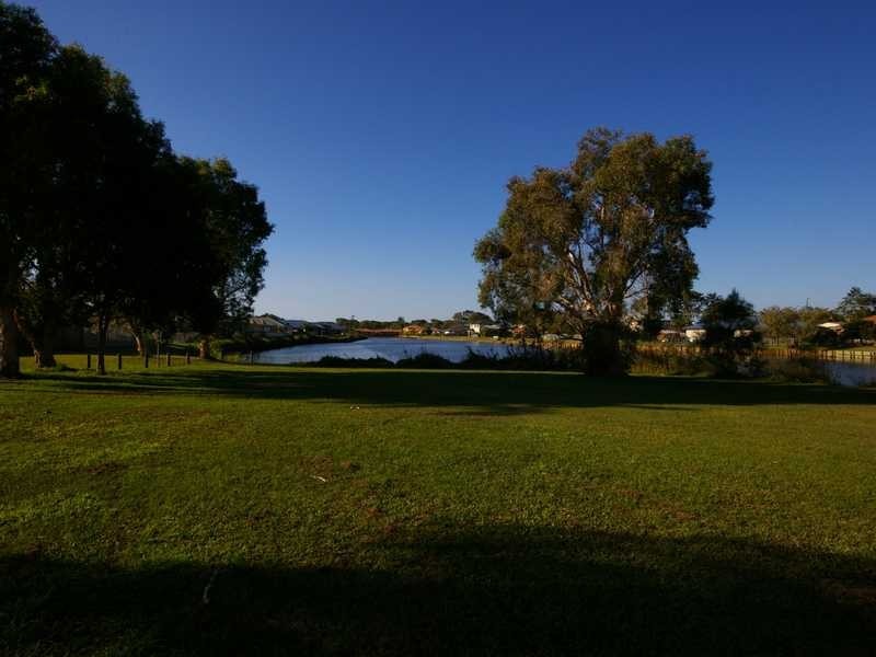 7 Trevor Street, Beachmere QLD 4510