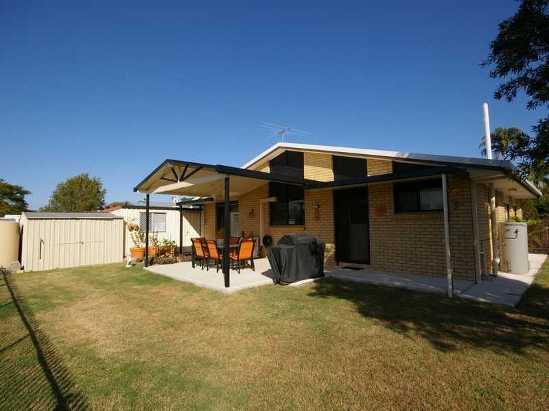 7 Trevor Street, Beachmere QLD 4510