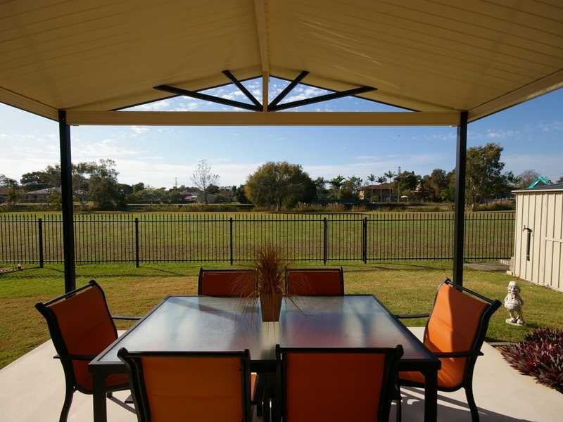 7 Trevor Street, Beachmere QLD 4510