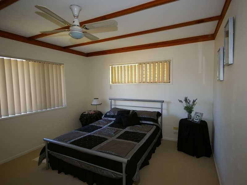 7 Trevor Street, Beachmere QLD 4510