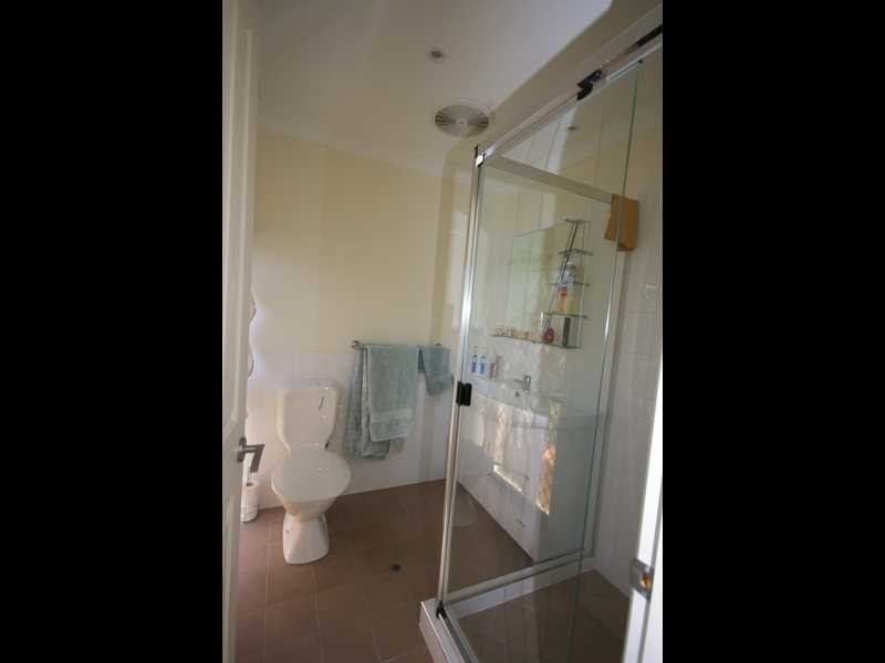 7 Trevor Street, Beachmere QLD 4510