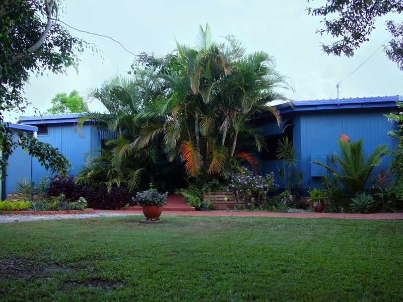 6 Bayside Drive, Beachmere QLD 4510