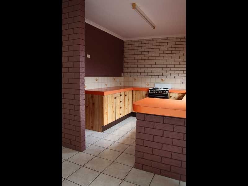 Unit 1/68 James Road, Beachmere QLD 4510