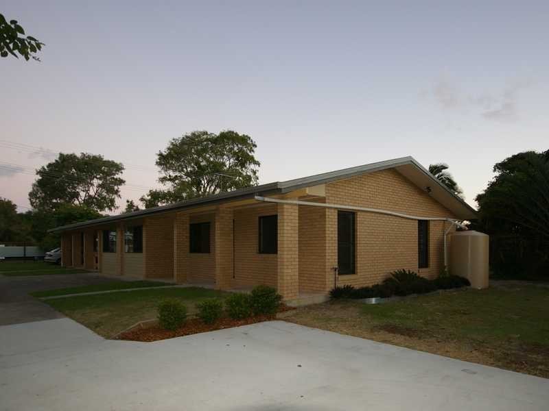 Unit 2/68 James Road, Beachmere QLD 4510