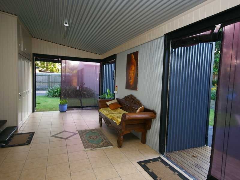 4 Moreton Terrace, Beachmere QLD 4510