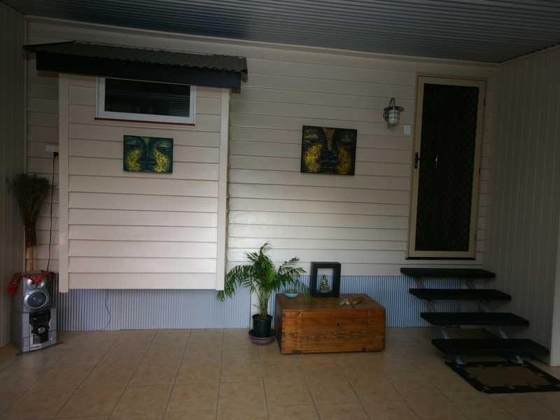 4 Moreton Terrace, Beachmere QLD 4510