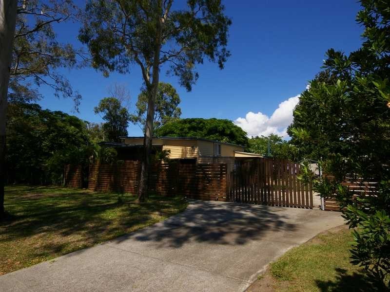 36 Moreton Terrace, Beachmere QLD 4510