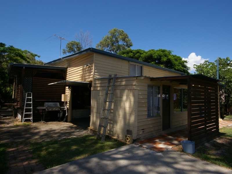 36 Moreton Terrace, Beachmere QLD 4510