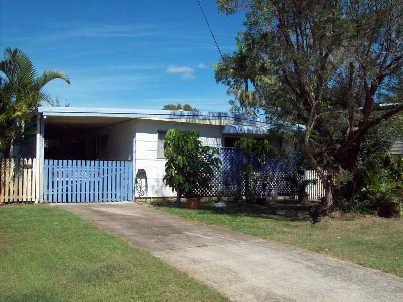 32 Dwyer Street, Beachmere QLD 4510