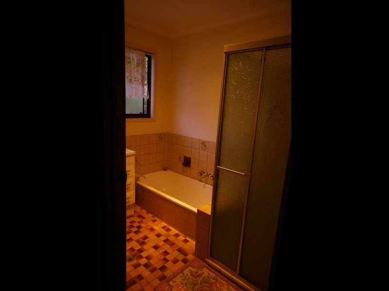 15 Riversleigh Road, Beachmere QLD 4510