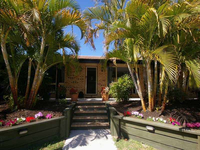 45 James Road, Beachmere QLD 4510