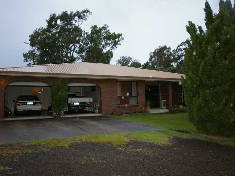 395 Bishop Road, Beachmere QLD 4510