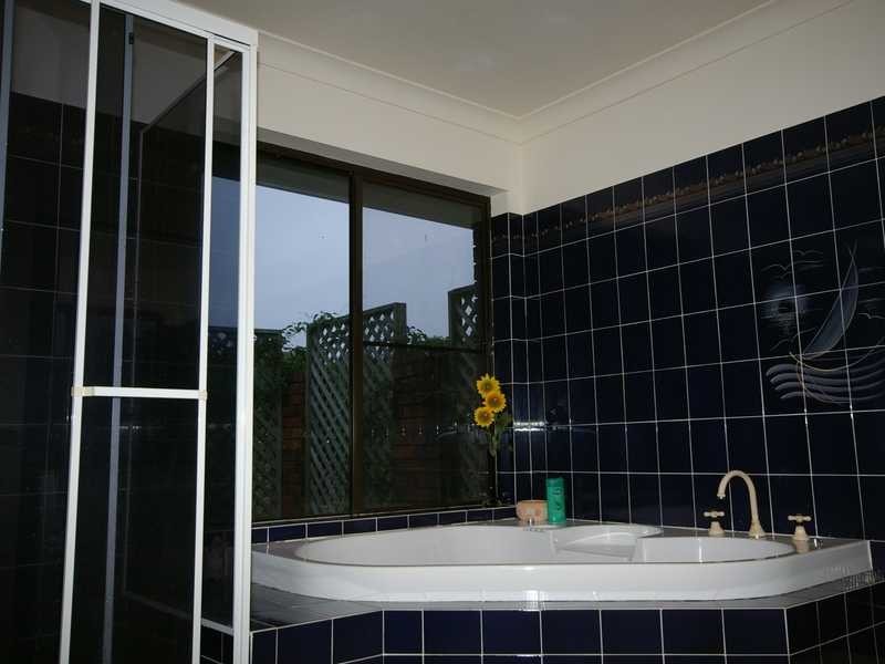 395 Bishop Road, Beachmere QLD 4510