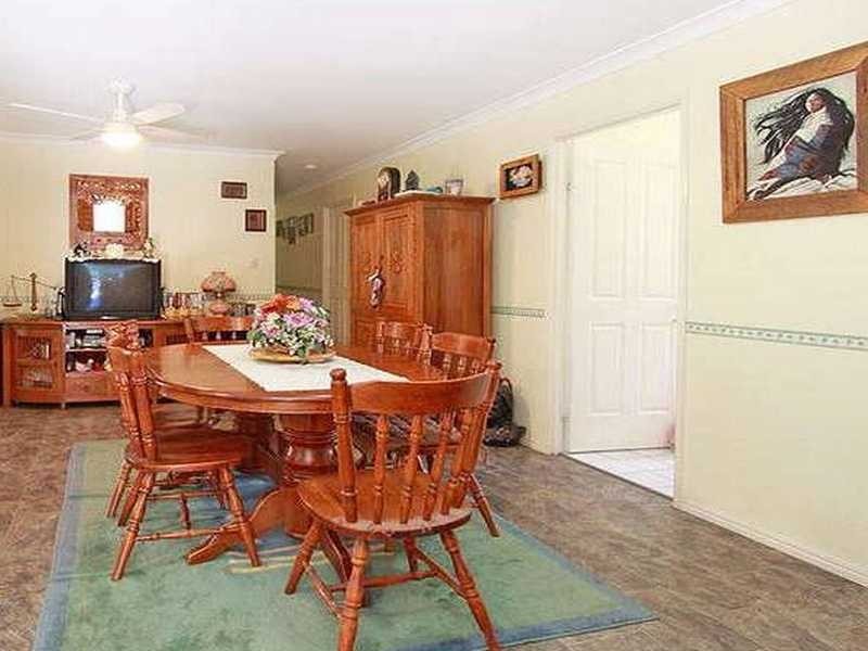 32 Gretel Drive, Beachmere QLD 4510