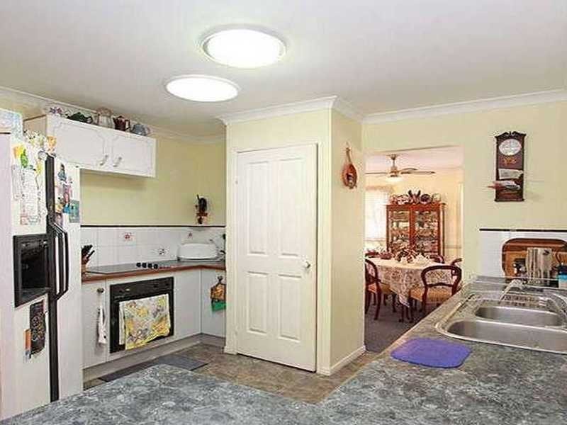32 Gretel Drive, Beachmere QLD 4510