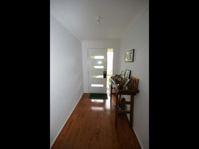 12 Hirst Court, Ningi QLD 4511