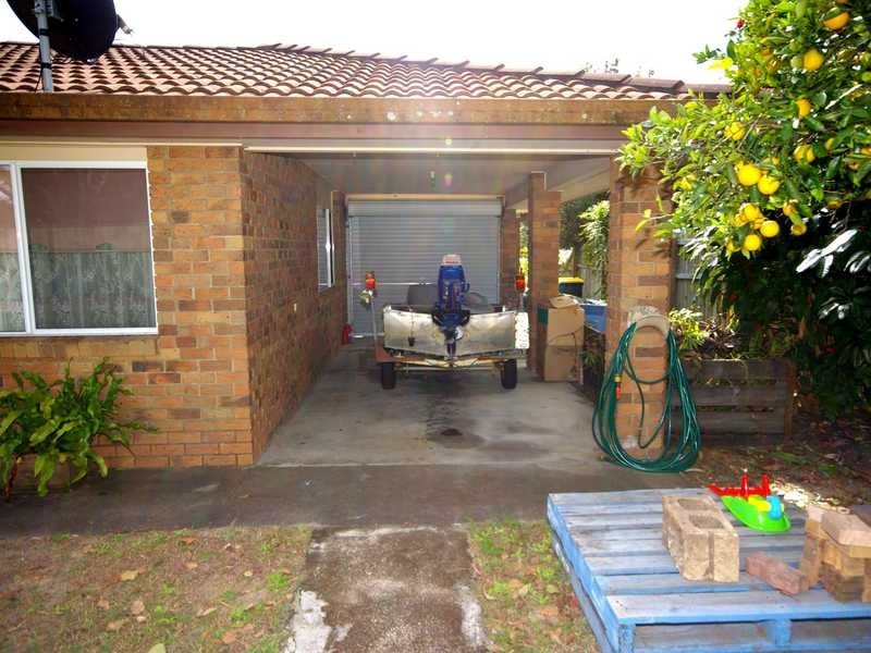 30 Patrick Street, Beachmere QLD 4510
