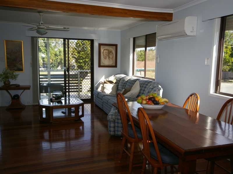 9 Fiona Street, Beachmere QLD 4510