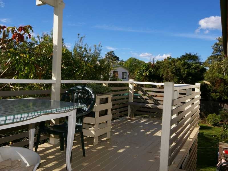 9 Fiona Street, Beachmere QLD 4510