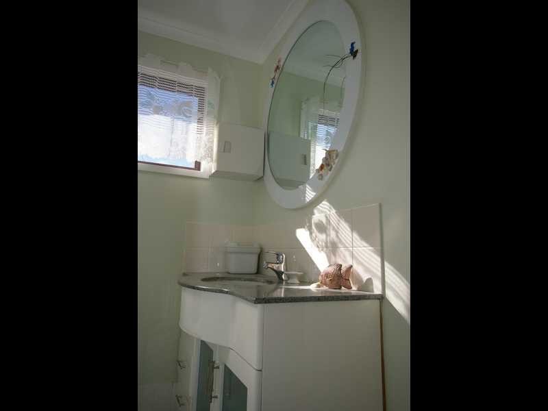 9 Fiona Street, Beachmere QLD 4510