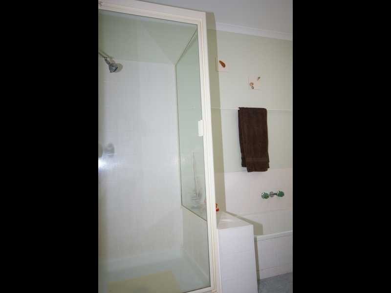 9 Fiona Street, Beachmere QLD 4510