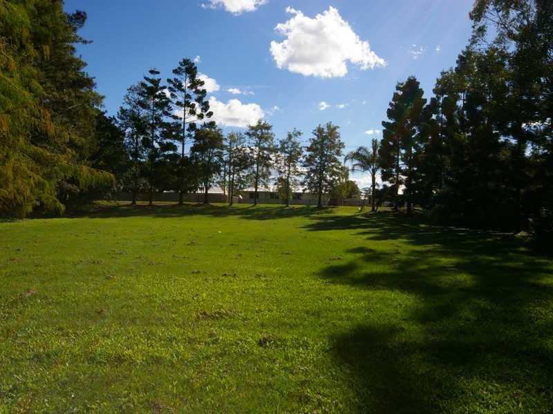 62 & 64 Coronation Avenue, Beachmere QLD 4510