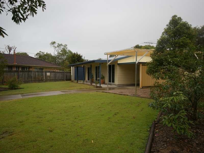 16 Patrick Street, Beachmere QLD 4510