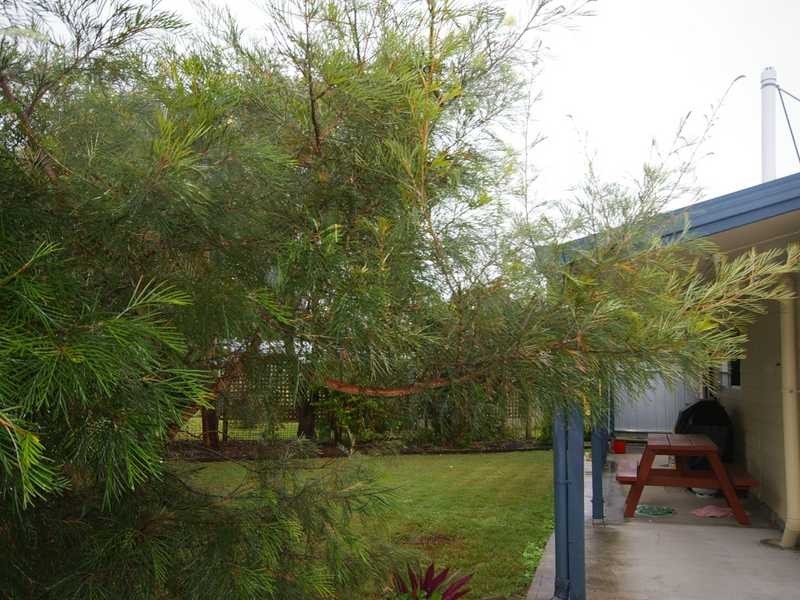16 Patrick Street, Beachmere QLD 4510