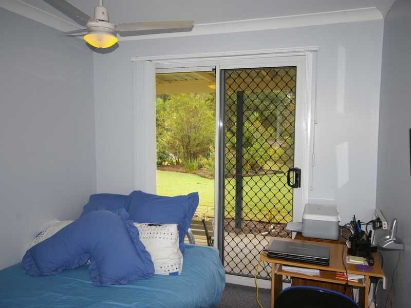 16 Patrick Street, Beachmere QLD 4510