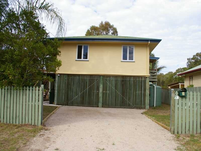 2 Whiting Street, Beachmere QLD 4510