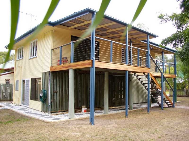 2 Whiting Street, Beachmere QLD 4510