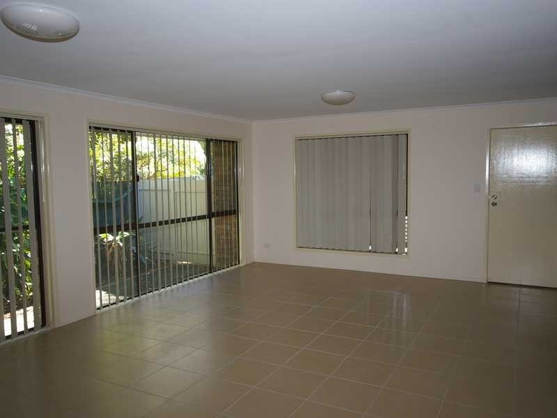 12 Elizabeth Street, Beachmere QLD 4510