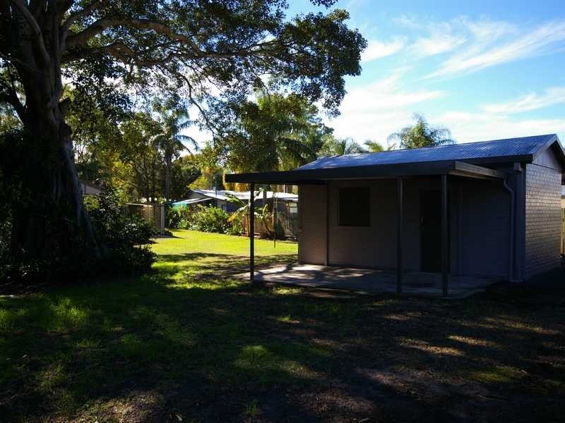 12 Elizabeth Street, Beachmere QLD 4510