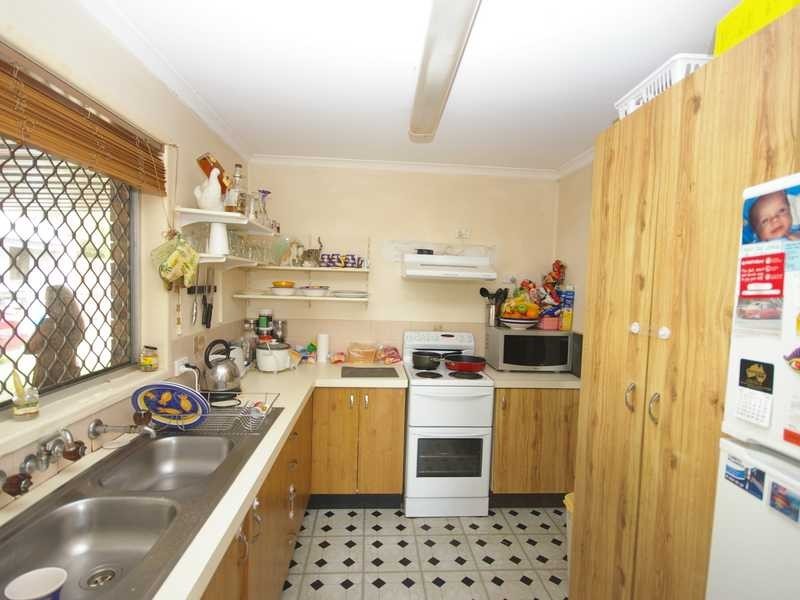 23 Moatah Drive, Beachmere QLD 4510