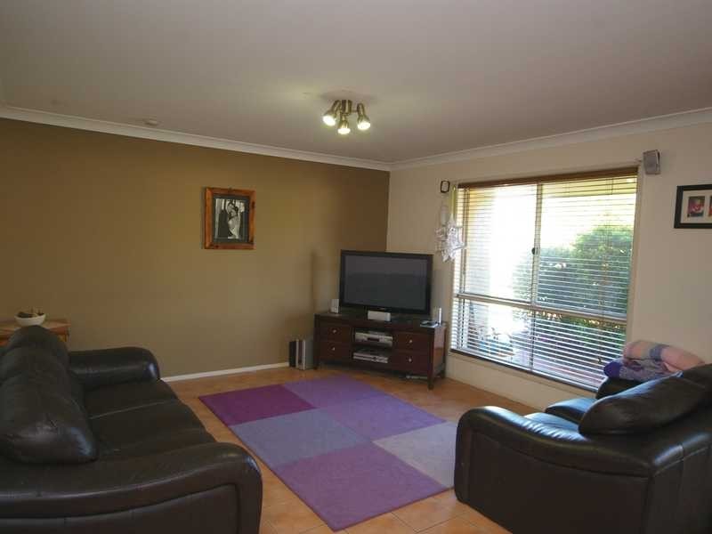 27 Gretel Drive, Beachmere QLD 4510