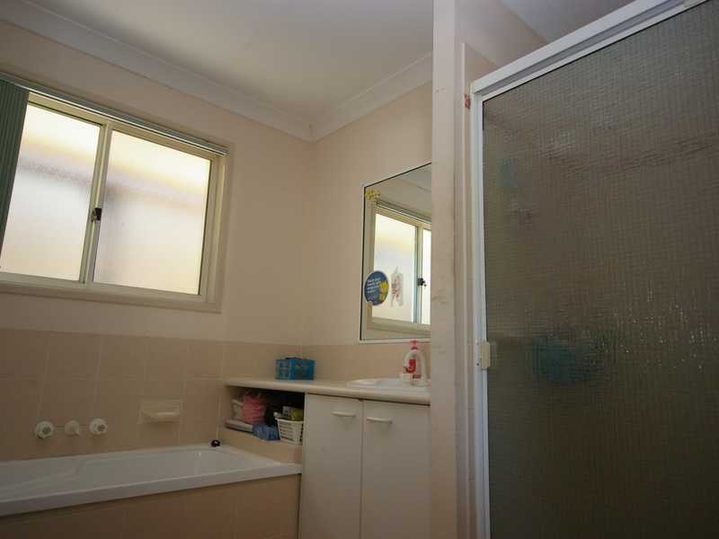 27 Gretel Drive, Beachmere QLD 4510