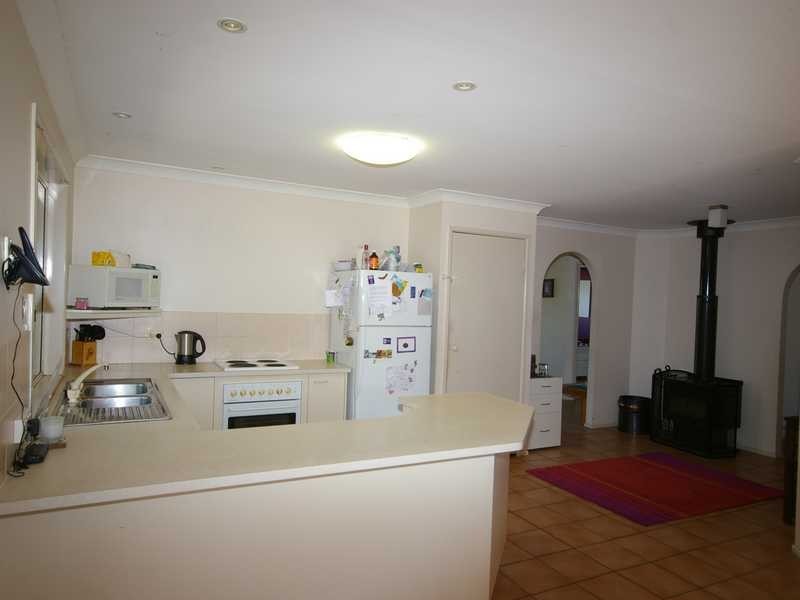 27 Gretel Drive, Beachmere QLD 4510